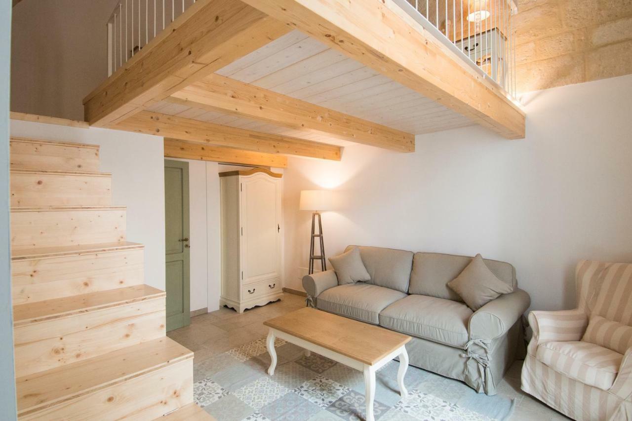 Dimora Via Vitti - Puglia Mia Apartments モノーポリ エクステリア 写真