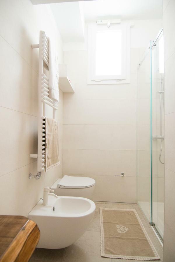 Dimora Via Vitti - Puglia Mia Apartments モノーポリ エクステリア 写真