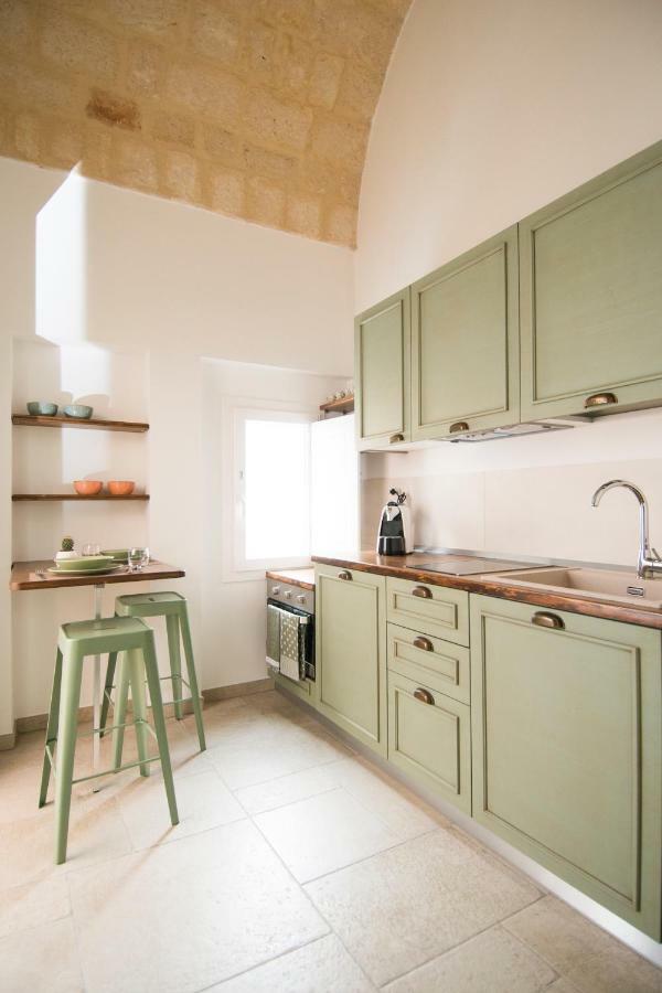 Dimora Via Vitti - Puglia Mia Apartments モノーポリ エクステリア 写真